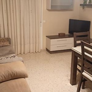 Apartamento junto a paseo Marítimo, centro de Torre del Mar